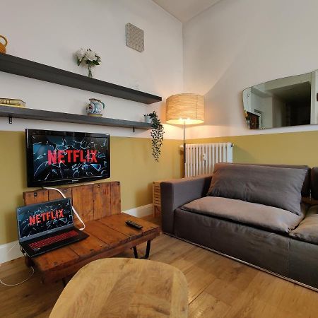 Elegante Trilocale A Milano Apartman Kültér fotó