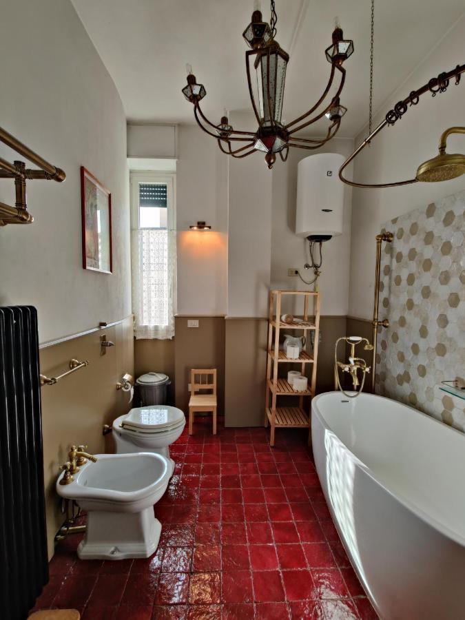 Elegante Trilocale A Milano Apartman Kültér fotó