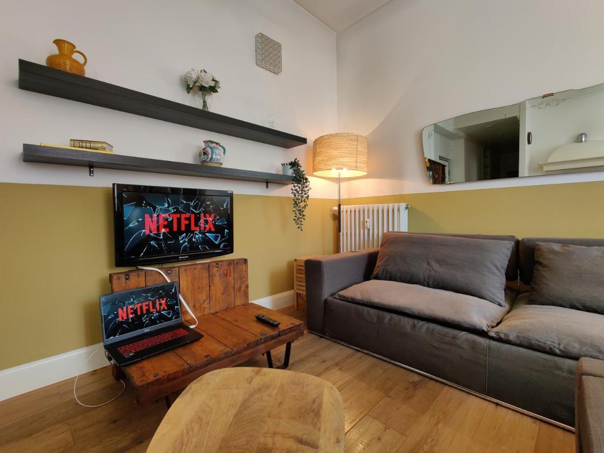 Elegante Trilocale A Milano Apartman Kültér fotó