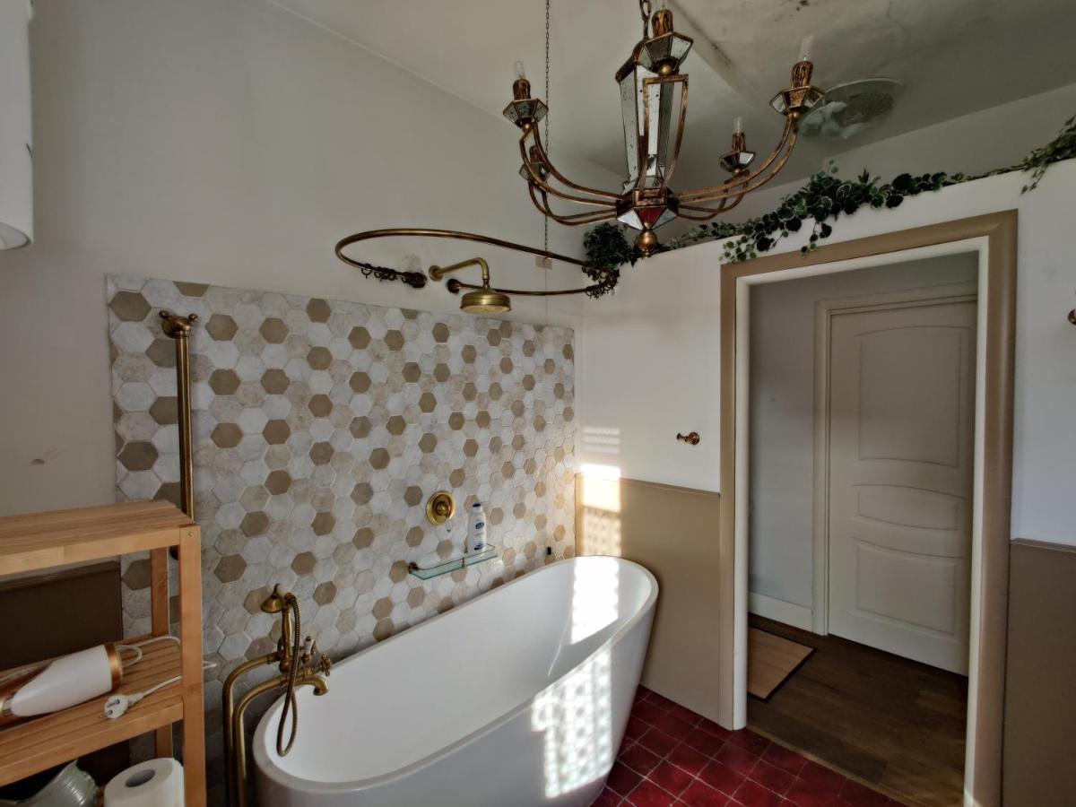 Elegante Trilocale A Milano Apartman Kültér fotó